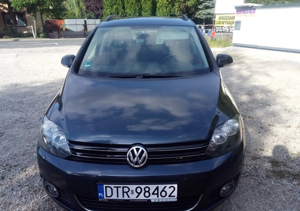 Volkswagen Golf Plus cena 27000 przebieg: 104458, rok produkcji 2012 z Dąbie małe 92